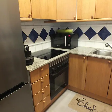 Bonito De 2 En Con Estacionamiento, Aire Acondicionado, Cerca Del Centro Y De La Playa - Es-204-46 Apartment
